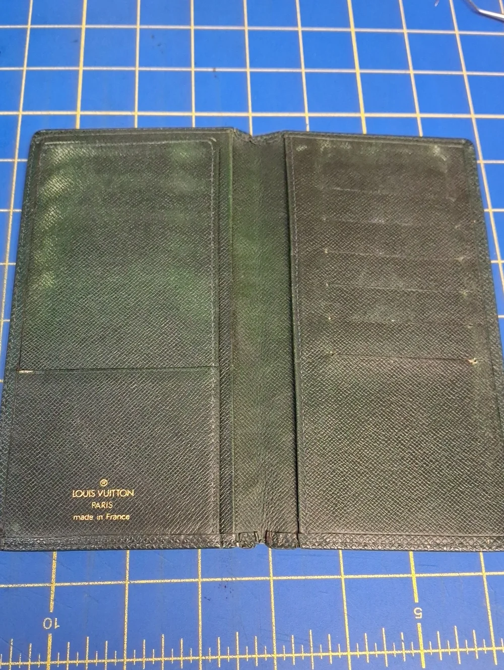 Louis Vuitton Dark Green Textured Leather Long Slim Wallet 7x5 Preloved